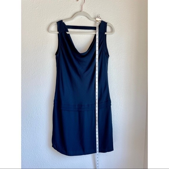 LAST CHANCE! NWT Deux Two Paris Drape Neck and Low Back Shift Dress in Navy 8 - Picture 9 of 12